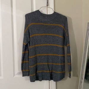 American Eagle Jegging Fit Grey and Mustard Striped Sweater